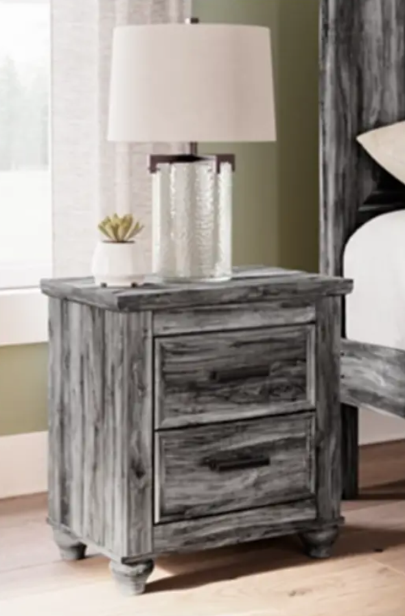 Thyven Queen Bed with Dresser & Mirror with Nightstand