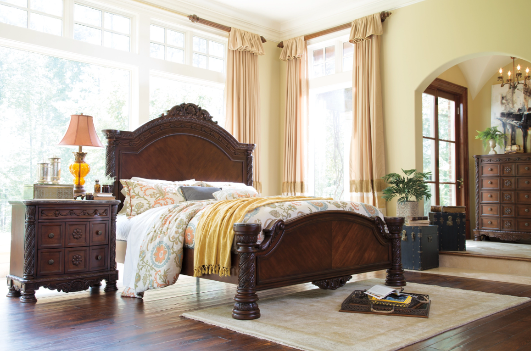 North Shore Queen Bed