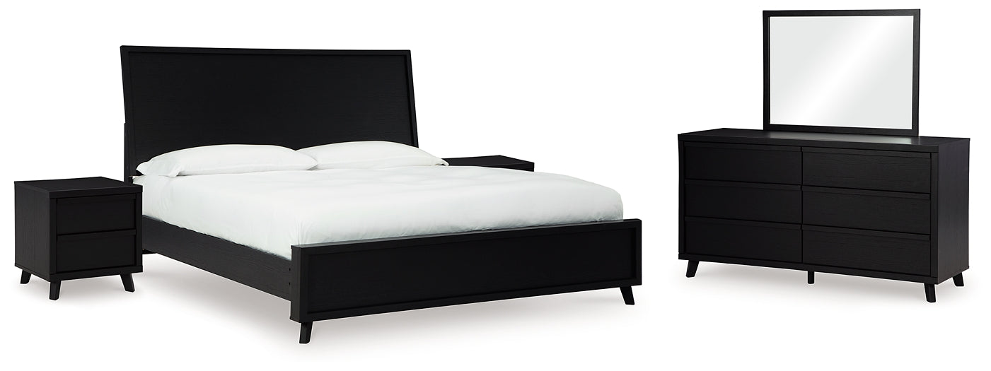 Danziar King Panel Bed with Mirrored Dresser and 2 Nightstands