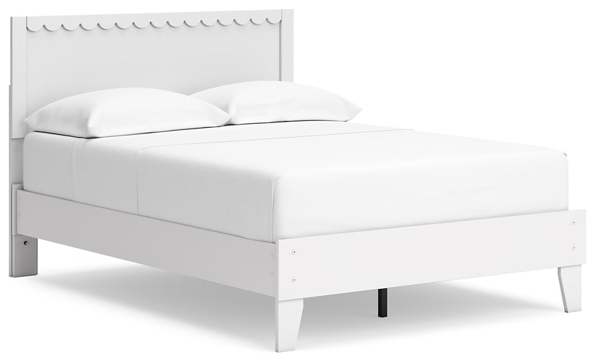 Hallityn Full Panel Platform Bed with 2 Nightstands